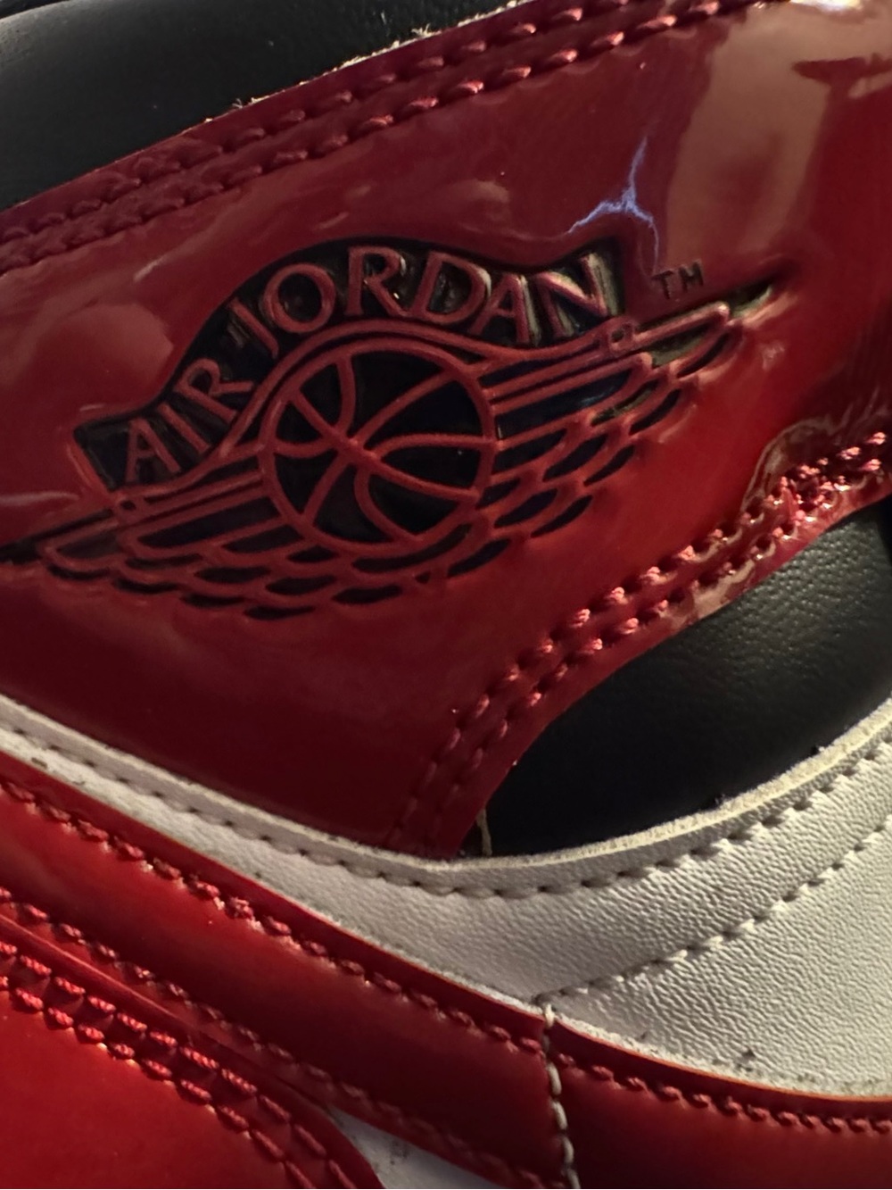 Nike Air Jordan 1 Mid SE Shoes Patent Bred Black Red White Men 8.5 Women 7. - Picture 7 of 16